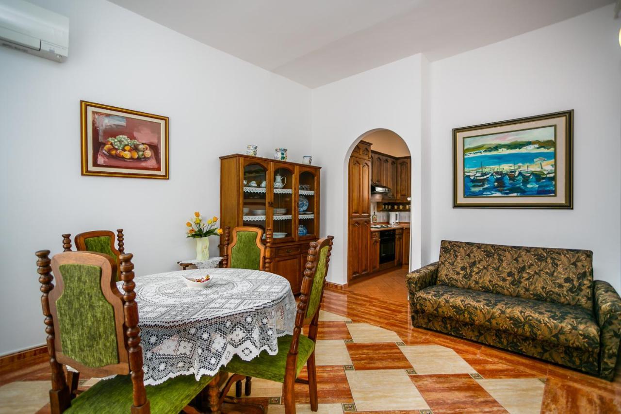 Apartment Near The Sea Judita Malinska Exterior foto